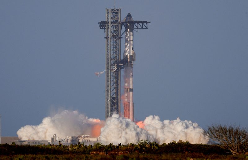 &copy; Reuters. Lançamento de nave espacial Starship da SpaceX em Boca Chica, em Brownsville, Texas, EUAn06/03/2025nREUTERS/Joe Skipper