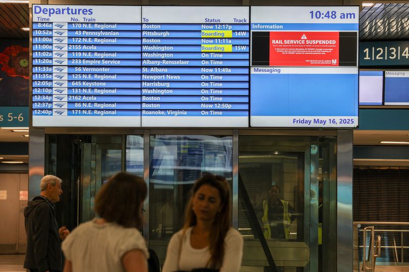 New Jersey rail strike ends, service to resume on Tuesday
