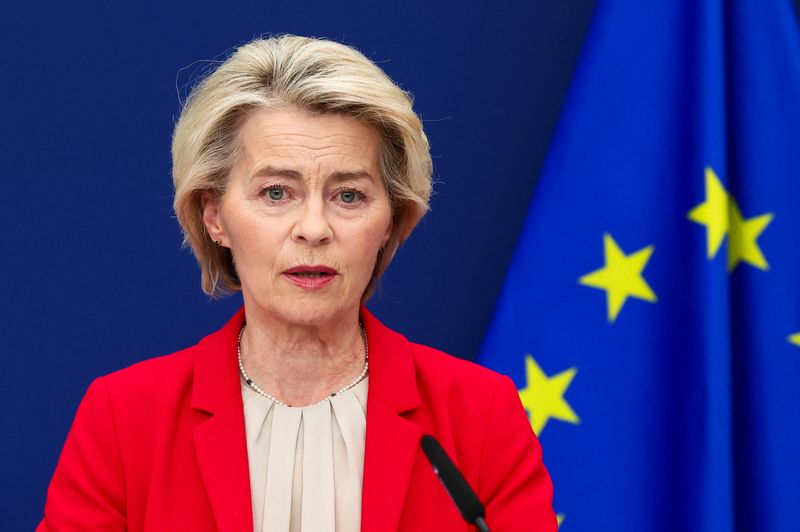 &copy; Reuters. La presidente della Commissione europea Ursula von der Leyen durante un incontro con la stampa sul 18° pacchetto di sanzioni contro la Russia, a Bruxelles, in Belgio, il 10 giugno 2025. REUTERS/Yves Herman