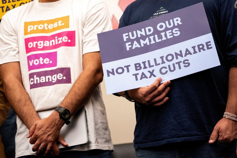 States would struggle to administer food stamp benefits under Republican tax bill