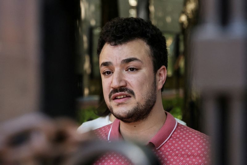 &copy; Reuters. FILE PHOTO: Mahmoud Khalil speaks to members of media about the Revolt for Rafah encampment at Columbia University during the ongoing conflict between Israel and the Palestinian Islamist group Hamas in Gaza, in New York City, U.S., June 1, 2024. REUTERS/J