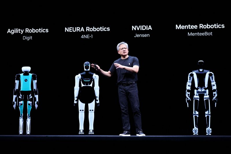 Â© Reuters. FILE PHOTO: Jensen Huang, CEO of Nvidia, gestures as he speaks during the Viva Technology conference dedicated to innovation and startups at Porte de Versailles exhibition center in Paris, France, June 11, 2025. REUTERS/Gonzalo Fuentes/File Photo