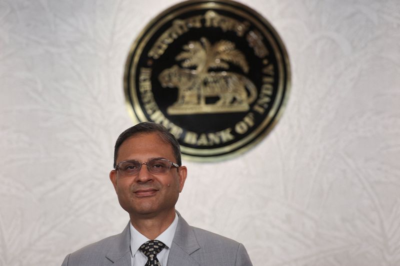 India rate panel hopes to boost consumption, investment with large rate cut, minutes show