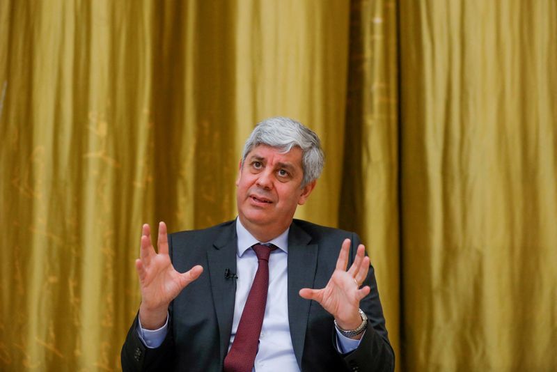 Euro zone needs more ECB stimulus, policymaker Centeno tells paper