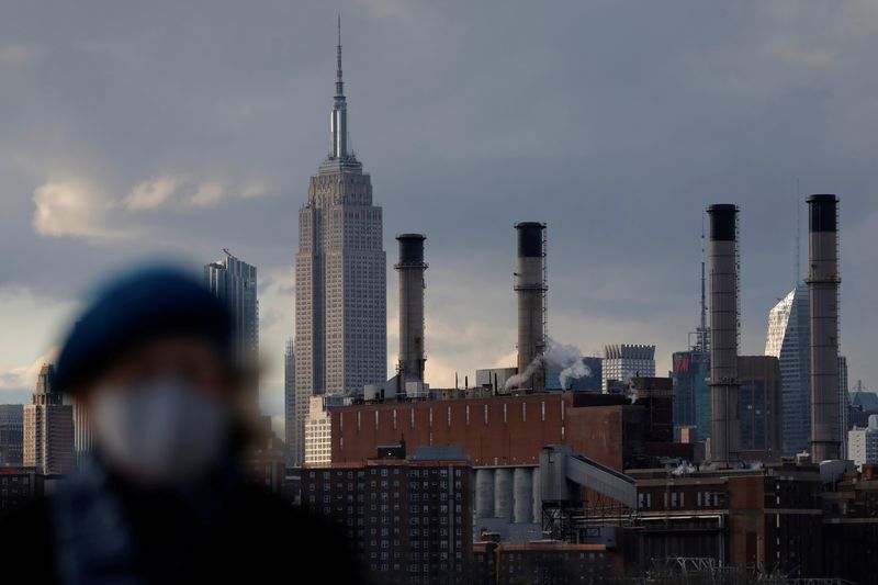 New York's Con Edison urges customers to conserve power amid heatwave