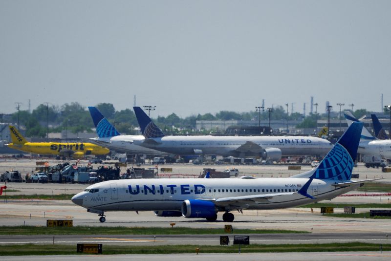 Shares of US, European airlines rise on hopes of Israel-Iran truce
