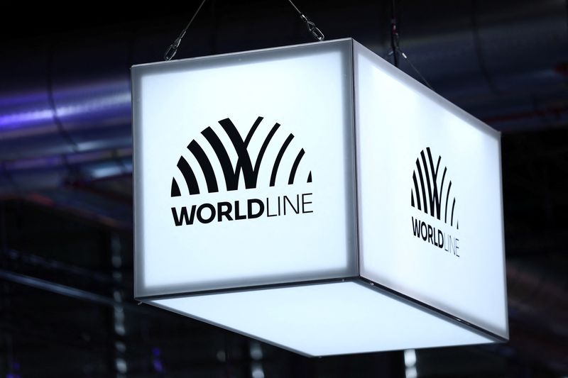 Worldline shares lose a third of their value after media reports