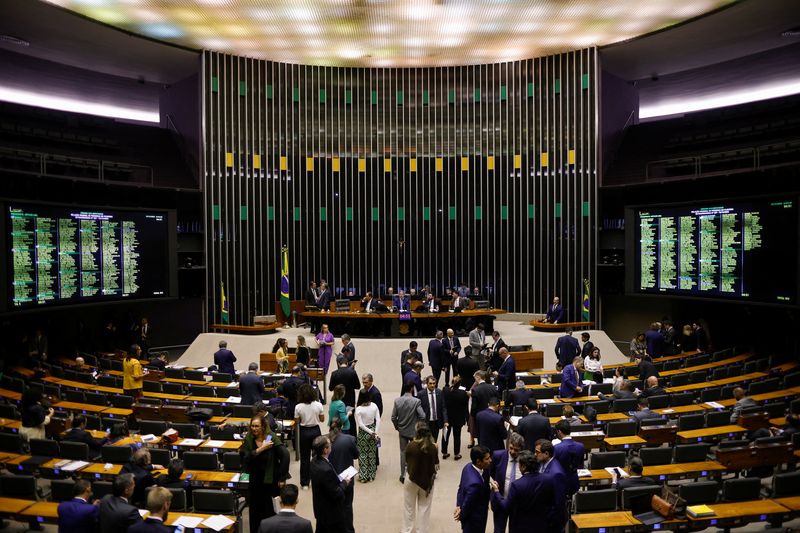 &copy; Reuters. Plenário da Câmara dos Deputadosn19/12/2024nREUTERS/Adriano Machado