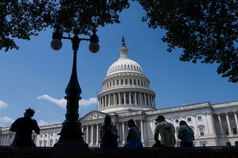 US Senate Republicans race to resolve tax, health issues in Trump's tax bill