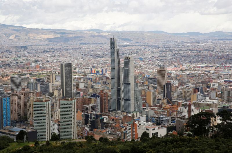 S&P, Moody's cut Colombia's debt rating over declining fiscal results