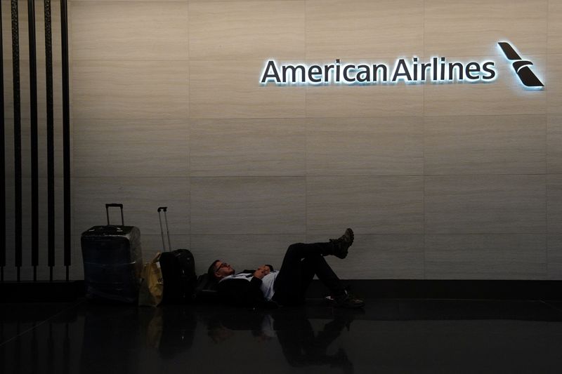 American Airlines says technology issue affecting some systems