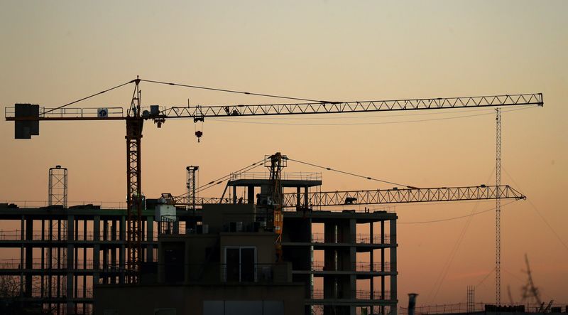 Argentina economic activity grows 7.7% in April, above expectations