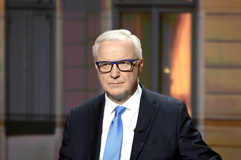 &copy; Reuters. Membro do BCE Olli Rehn durante debate, em Helsinque, na Finlândian24/01/2024nLehtikuva/via REUTERS