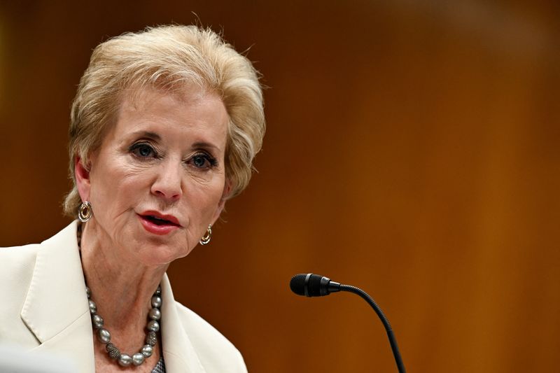 &copy; Reuters. Secretária de Educação dos EUA, Linda McMahonn03/06/2025nREUTERS/Annabelle Gordon