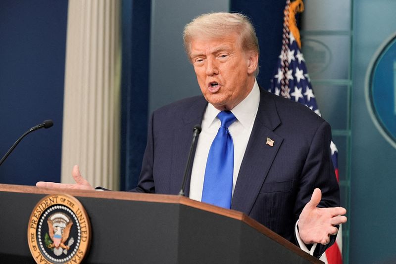 Markets react after Trump announces 50% copper tariff
