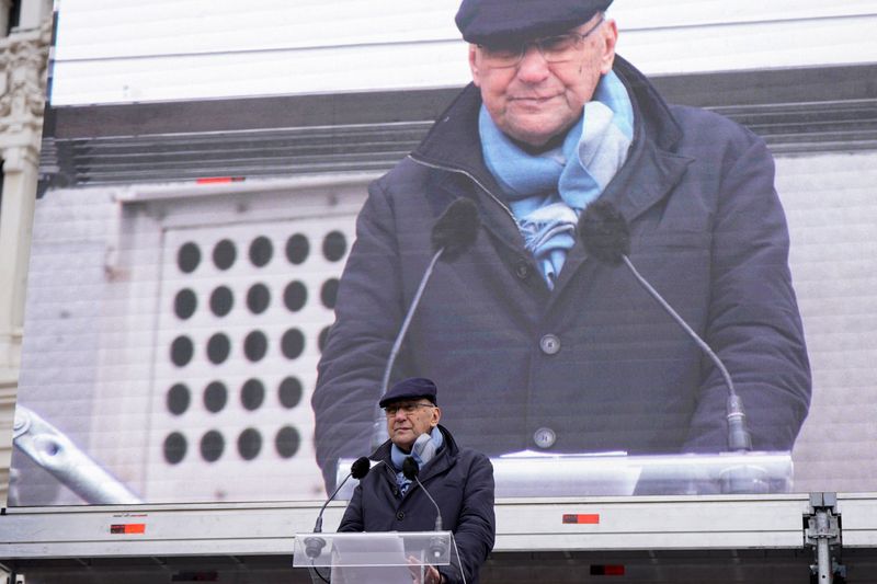 Spanish court says attempt on former politician's life linked to opposition to Iran leadership