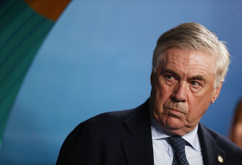 Tribunal espanhol condena técnico Carlo Ancelotti a um ano de prisão por fraude fiscal