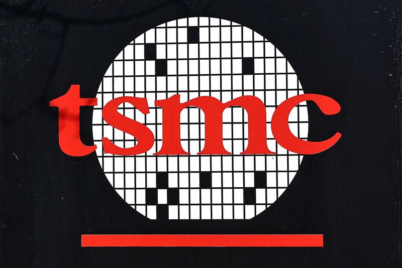 TSMC second-quarter sales rise 38.6% y/y, beat forecasts