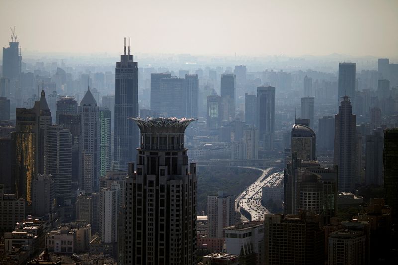 Wealth funds warm to active management - and China - to weather volatility, report shows