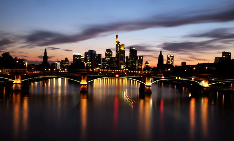 &copy; Reuters. Vista de Frankfurt, Alemanhan24/08/2021.  REUTERS/Kai Pfaffenbach/File Photo
