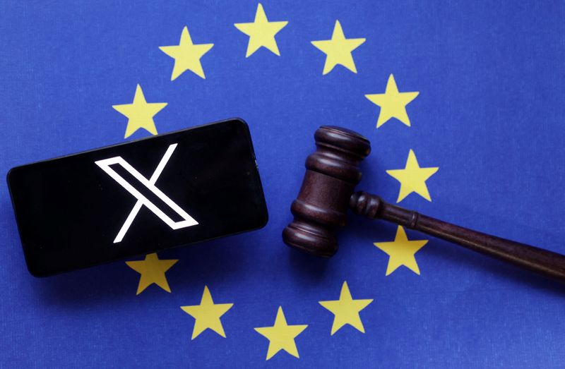 Â© Reuters. FILE PHOTO: X logo, EU flag and Judge gavel are seen in this illustration taken, August 6, 2024. REUTERS/Dado Ruvic/Illustration/File Photo