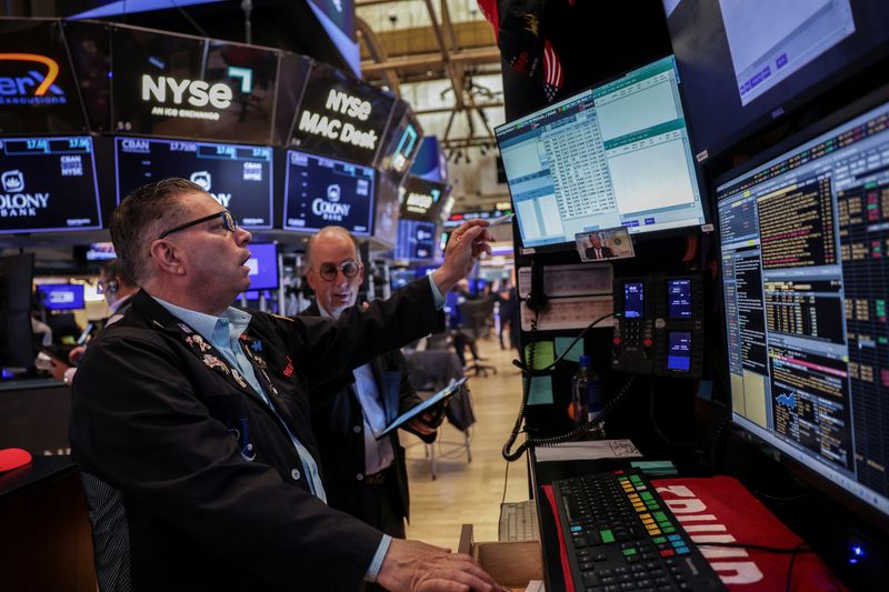 Trading Day: Bond blues mar stocks' joy