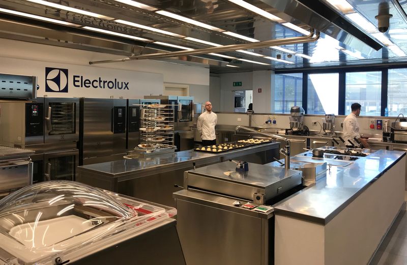 &copy; Reuters. Instalações da Electrolux em Pordenone, Itálian27/3/2019 REUTERS/ Giulio Piovaccari/Arquivo