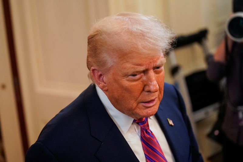 Trump assina lei de stablecoins e indústria mira adoção generalizada