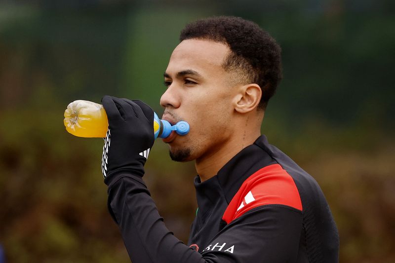 &copy; Reuters. Gabriel Magalhães em treino do Arsenaln 28/1/2025   Action Images via Reuters