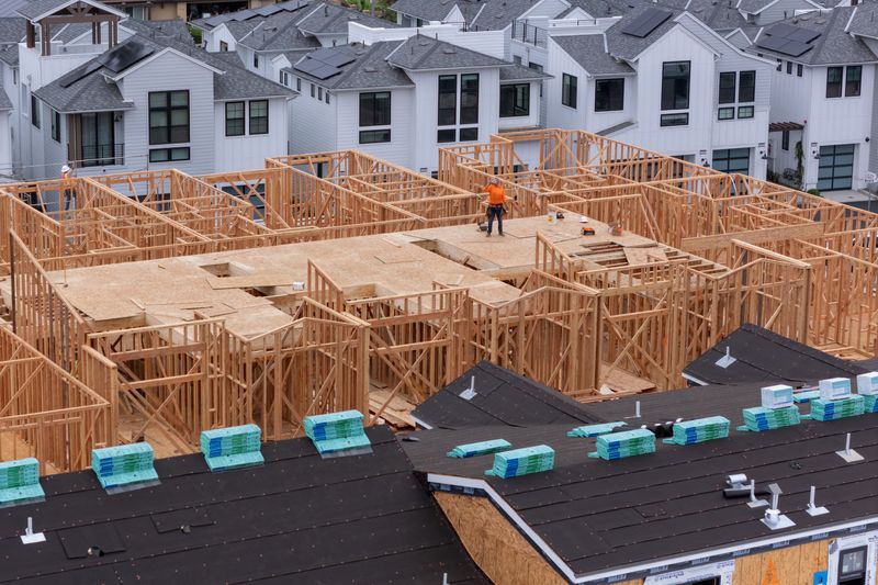 US economic data quality a worry, authorities not acting urgently enough, experts say