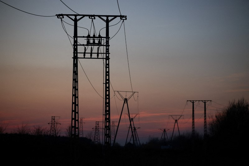 &copy; Reuters. Linhas de transmissão de energian22/11/2023nREUTERS/Kacper Pempel