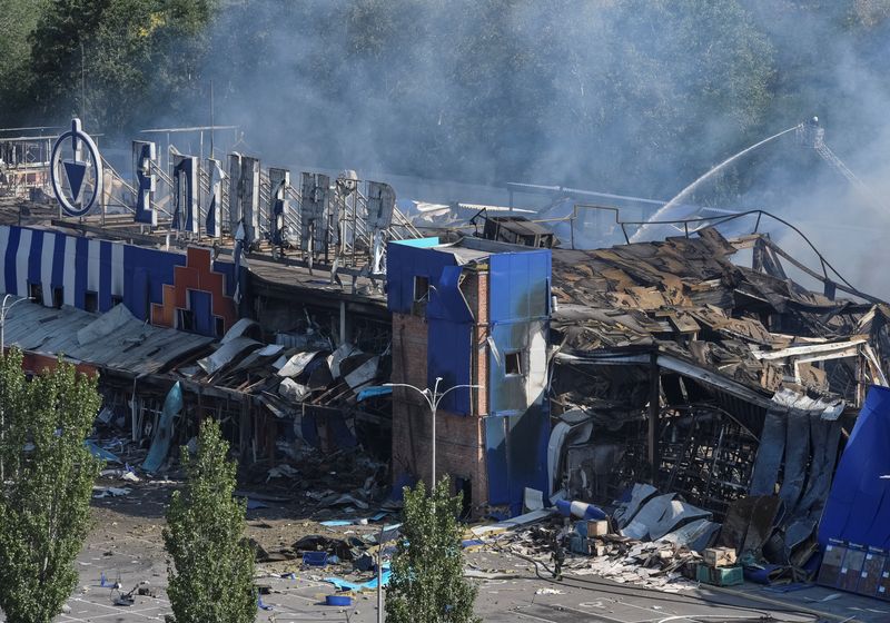 Russian attack kills 3 in Ukraine's city of Dnipro, governor says