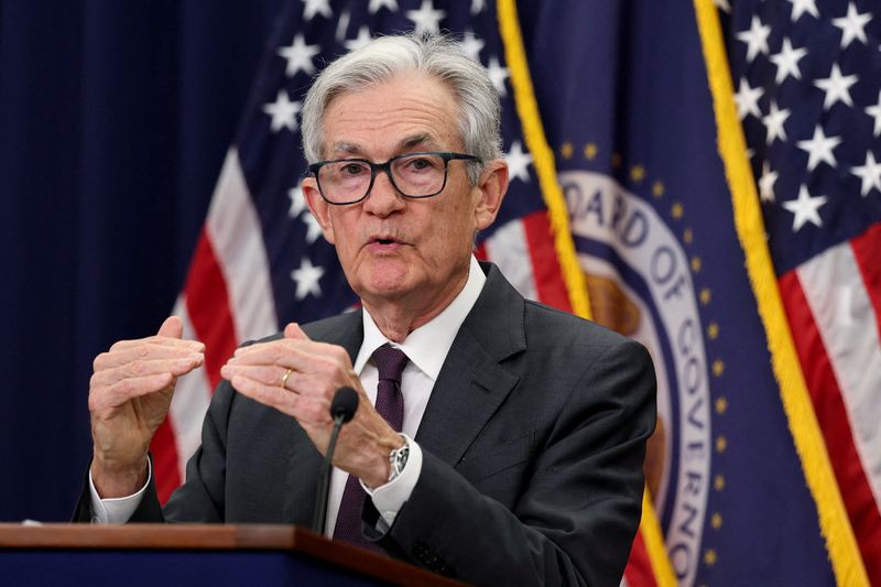 Powell says Fed does not consider government interest rate costs in policy debate