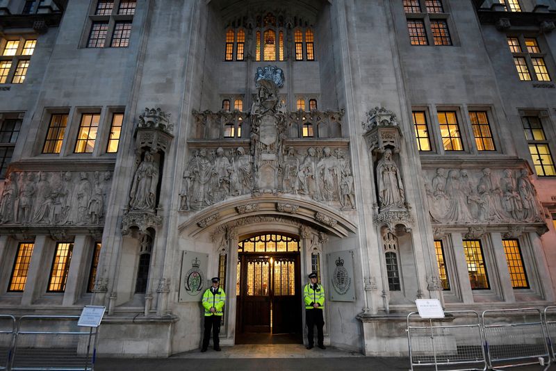 LYNXMPEL6U1BW_L Banks Brace for the UK Supreme Court Ruling on auto financing commissions