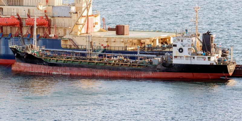 US sanctions force vessels with Russian oil to divert from India, sources say