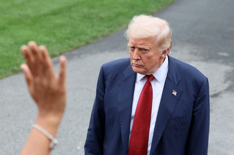 &copy; Reuters. Presidente dos EUA, Donald Trump, na Casa Branca, em Washingtonn01/08/2025nREUTERS/Jessica Koscielniak