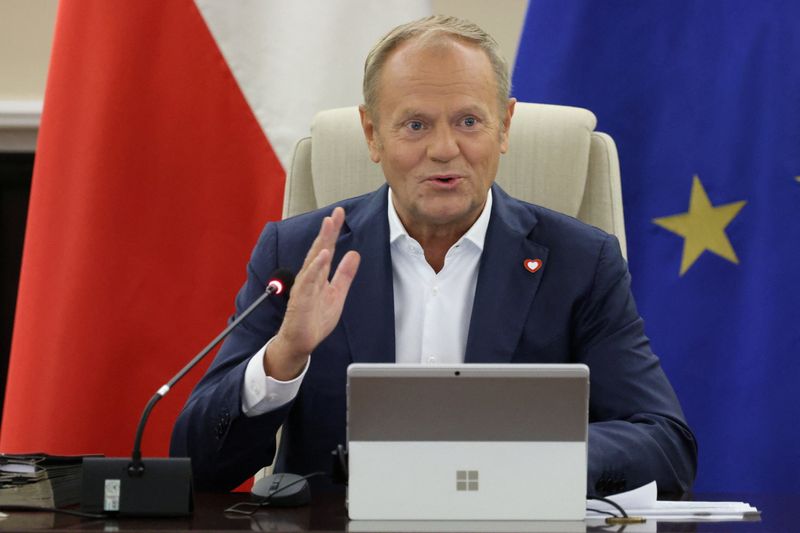&copy; Reuters. O primeiro-ministro da Polônia, Donald Tusk. 12/08/2025 Robert Kowalewski/Agencja Wyborcza.pl via REUTERS
