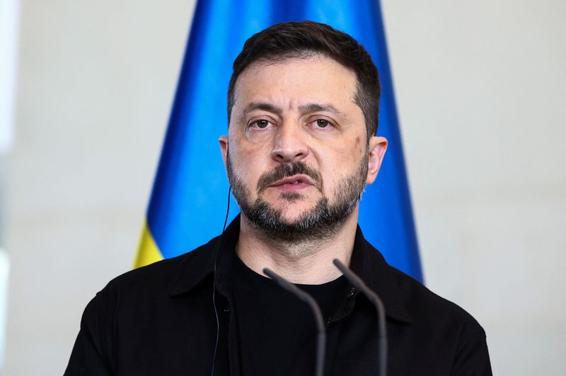 &copy; Reuters.