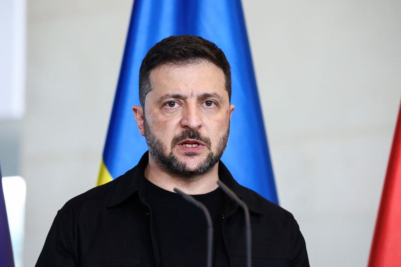 &copy; Reuters.