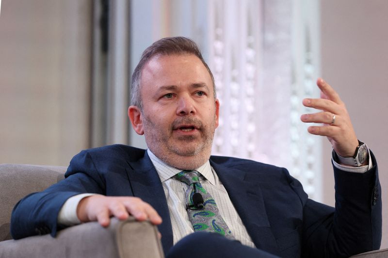 Weinstein's Saba Capital bulks up hedge fund talent with hire from Millennium