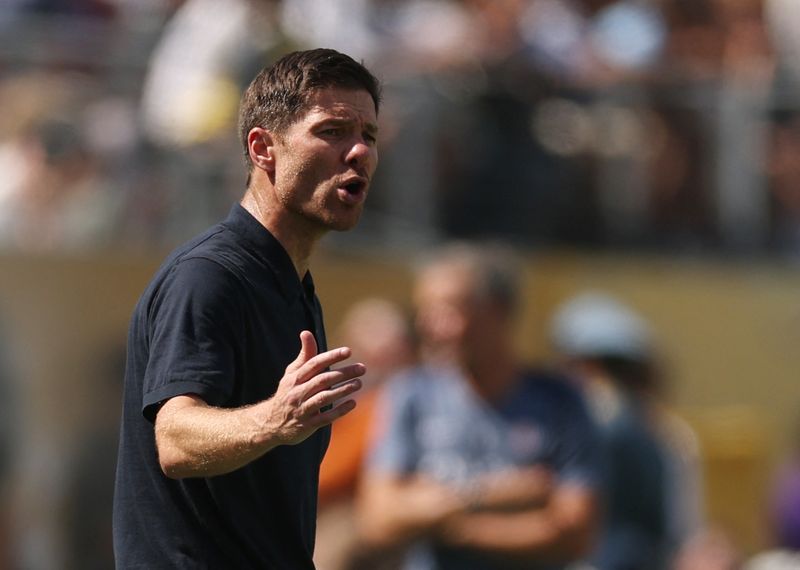 &copy; Reuters. Técnico do Real Madrid, Xabi Alonso, durante partida contra o Paris St Germain pela Copa do Mundo de Clubesn09/07/2025 REUTERS/Lee Smith