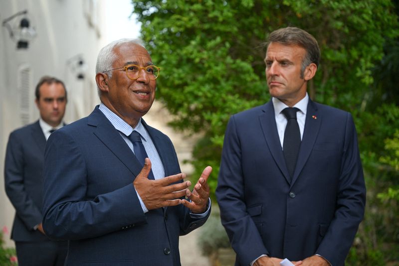 &copy; Reuters.