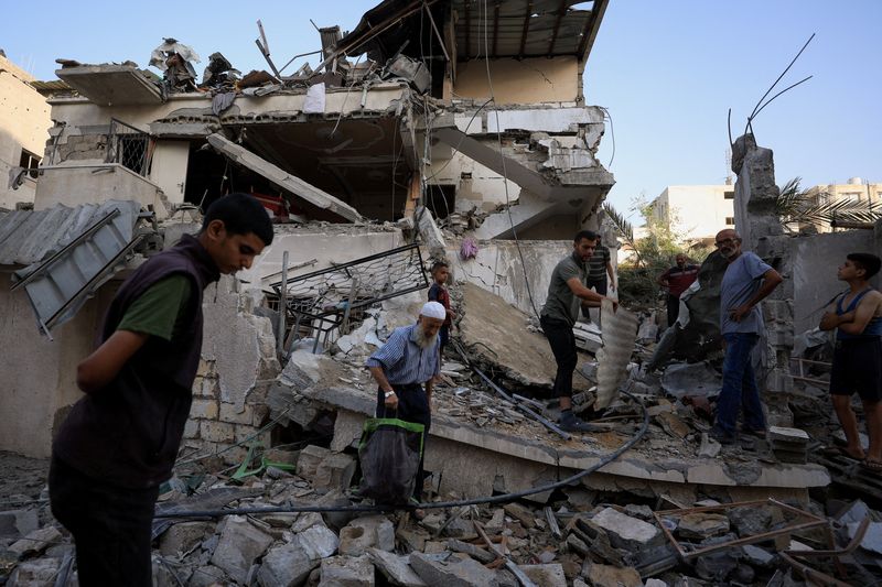 &copy; Reuters. Local atacado por Israel na Cidade de Gazan 20/8/2025   REUTERS/Dawoud Abu Alkas