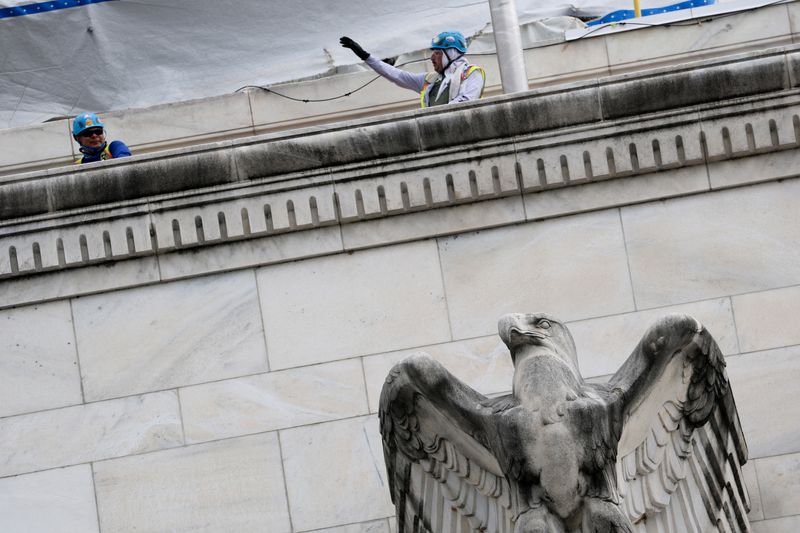 Dissidentes do Fed ficaram isolados ao defender corte de juros em julho, mostra ata
