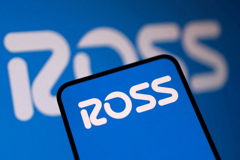Ross Stores tops quarterly profit estimates as shoppers seek discount apparel