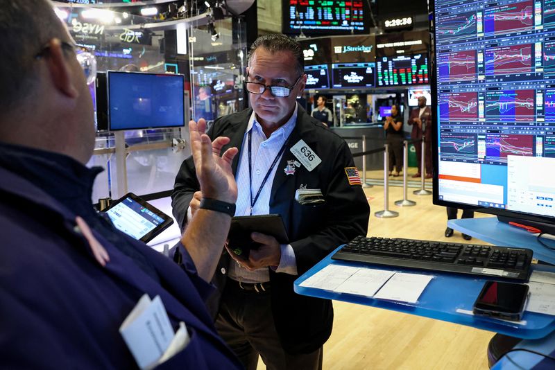 Trading Day: Pivoting on Powell’s pivot