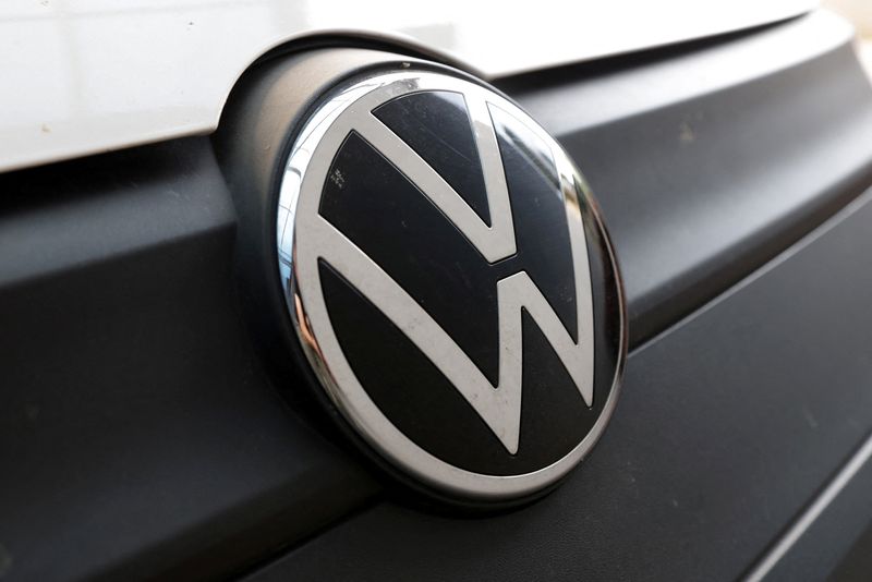 Volkswagen extends Amazon cloud partnership to save costs with AI