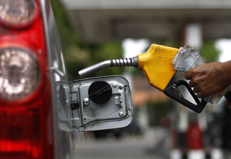 Gasolina cai 0,2% em agosto no Brasil após aumento da mistura de etanol, diz ValeCard