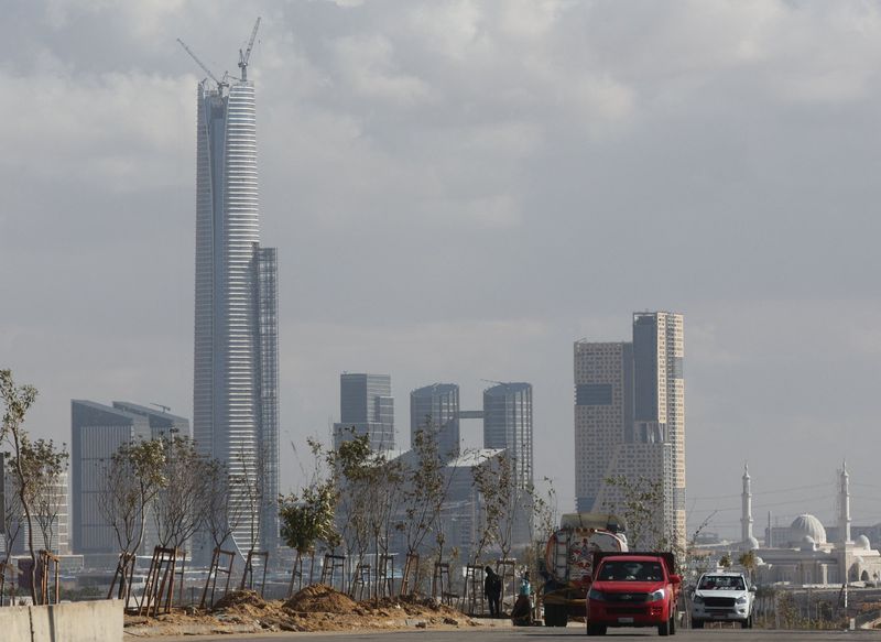 Egypt's non-oil private sector contracts further in August, PMI shows