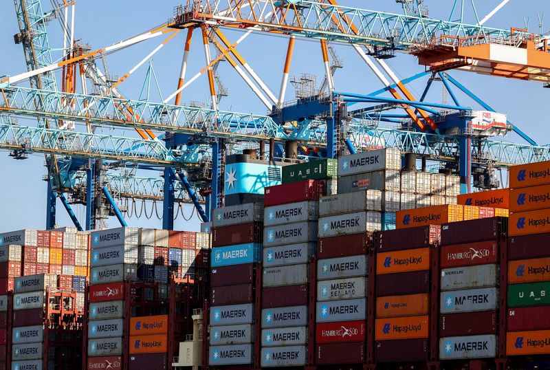 Euro zone economic growth remains sluggish in August, PMI shows